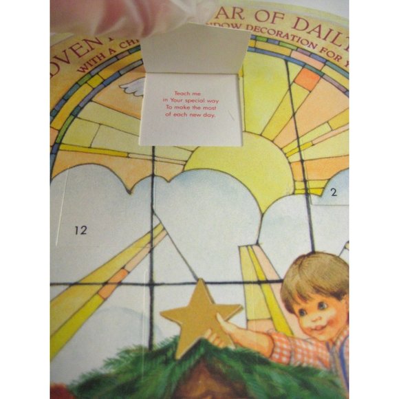 Hallmark Christmas Card Greeting Advent Calendar of Daily Prayers Window - Picture 5 of 8